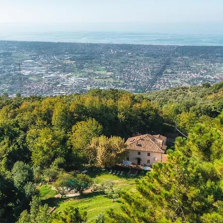 Villa La Dama Del Bosco 8&3, Emma